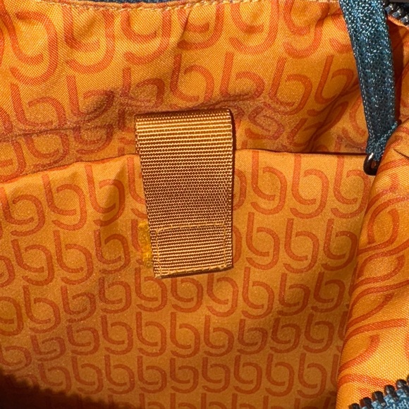 Baggallini Crossbody Bag - Picture 11 of 14